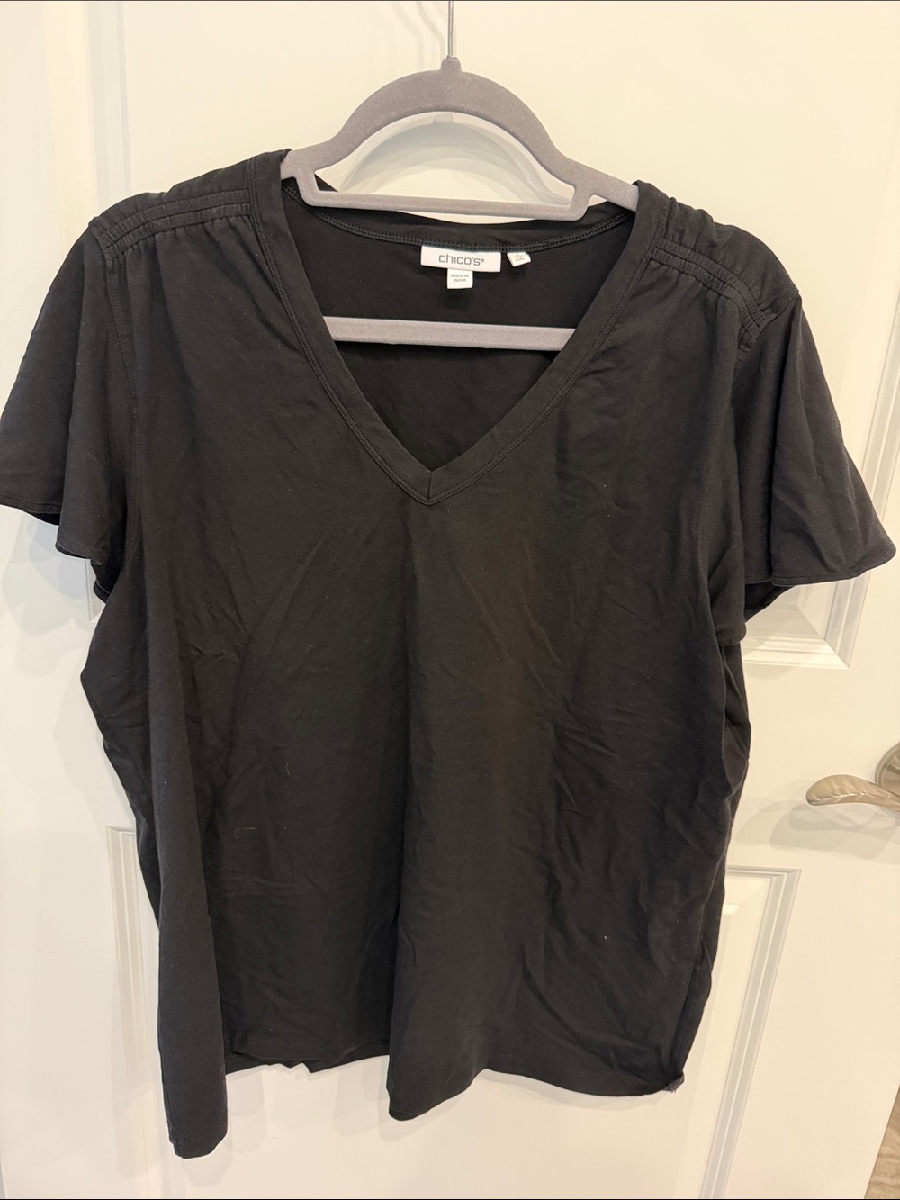 Chico's Black V-Neck Short Sleeve Tee with Pintuck Shoulders